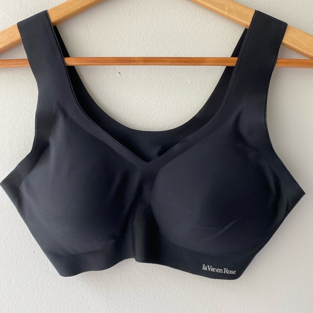 La Vie en Rose Seamless Launch Tank Bra, Size M - Picture 6 of 7